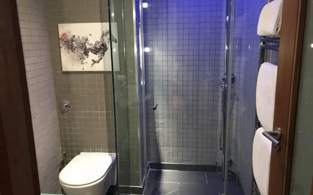 Luxury Kensington Apartment W8