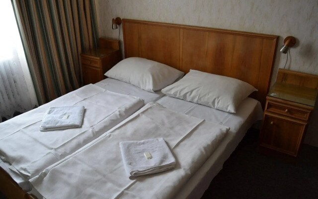Hotel Bohemians