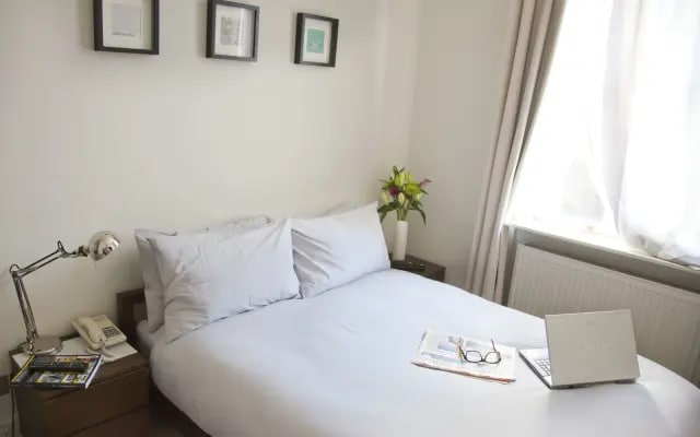 Griffin House Hotel