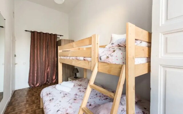 M&F Infantas Apartamento