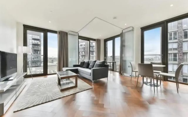 Londwell - Stunning Designer Penthouse, US Embassy