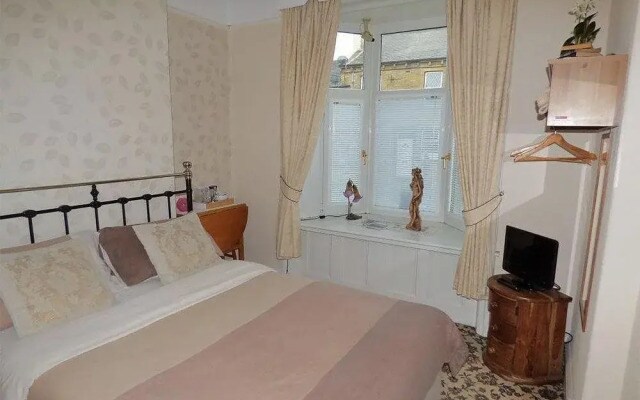 Cherry Tree Lodge