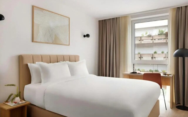 Yvette Hotel Porte de Versailles, Sonder