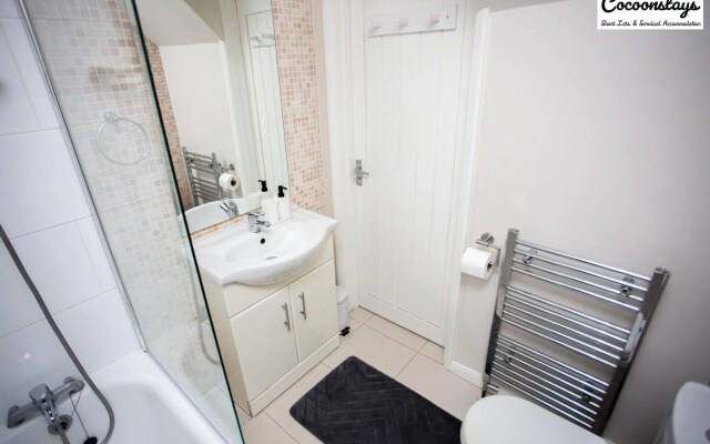 Cocooonstays Short Lets & Serviced Accommodation Hayes
