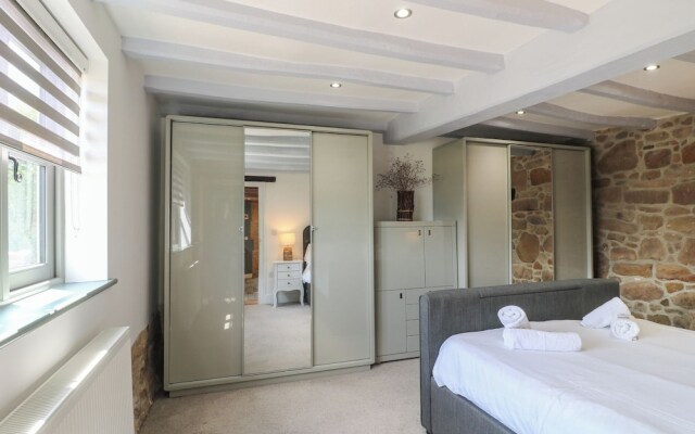 New Elms Farmhouse