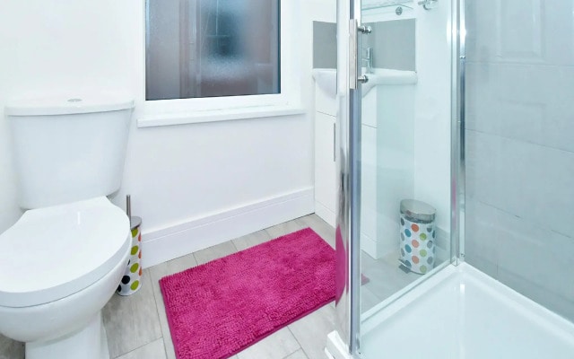 Townhouse @ 543 London Road Stoke
