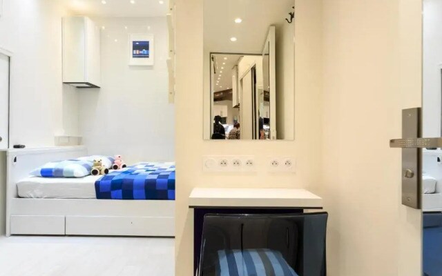 Louvre Luxury Apartment & SPA