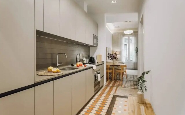 Luxury Apartment on Calle de Serrano, Salamanca