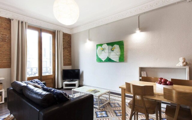 Fuster Apartments By Aspasios