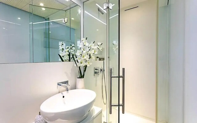 Idyllic Covent Garden Flat