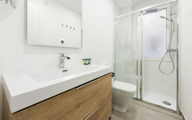 Apartamento 3 Habs enfrente de Atocha Mendez3º