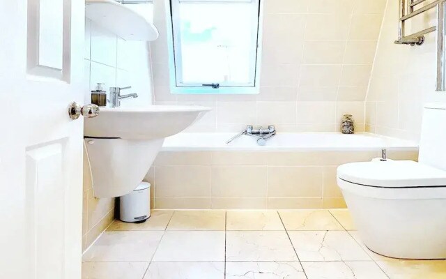 Luxury Designer Apartments Hammersmith 1