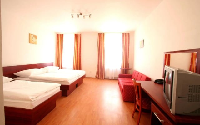 Aparthotel Susa