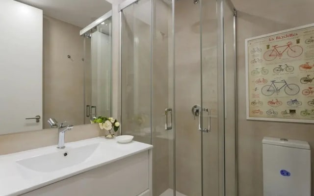 Dobo Rooms Moncloa I