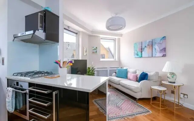 Guestready - Smart Flat for 3 in Central London