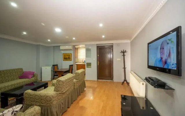 Taksim Suite II