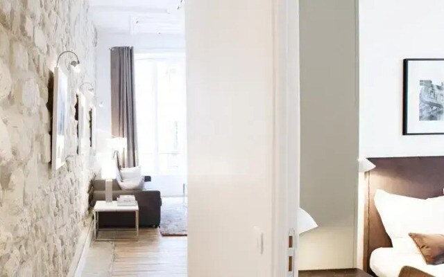 Luxury 2 Bedroom Le Marais