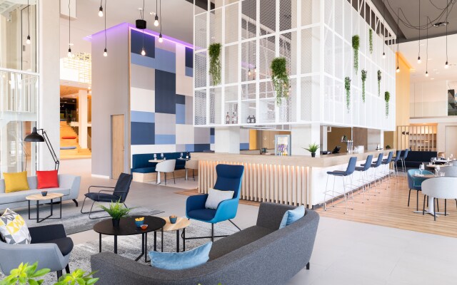 Holiday Inn Express Amsterdam - North Riverside by IHG