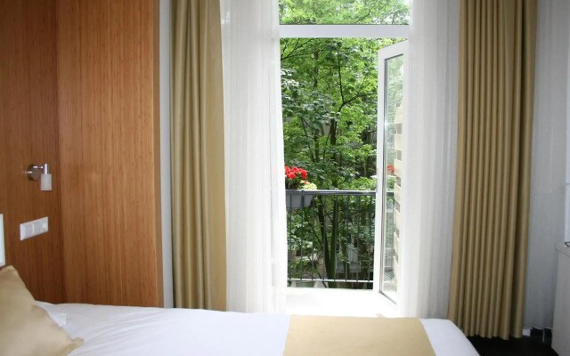 Hotel Larende