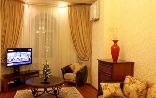 Central Apartment on Aleutskaya 19