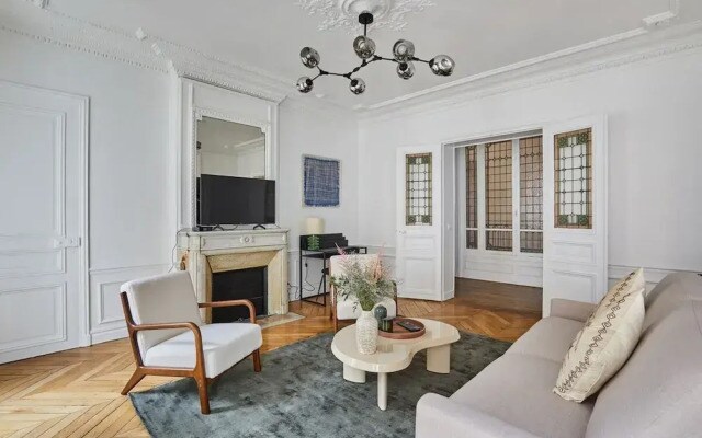 Superb Apartment in the Heart of Paris