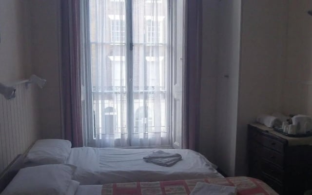 Lynton Hotel