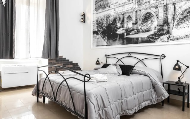 Emperooms Guest House