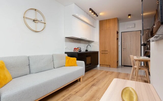 Atrium Promenada Apartments Gocław by Renters