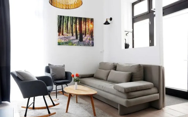 RockChair Apartment Niebuhrstraße