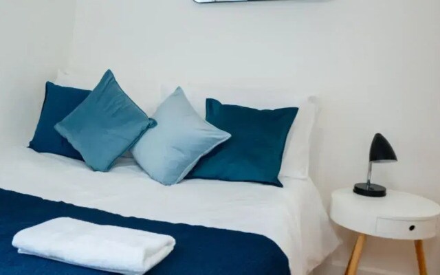 Flat 12