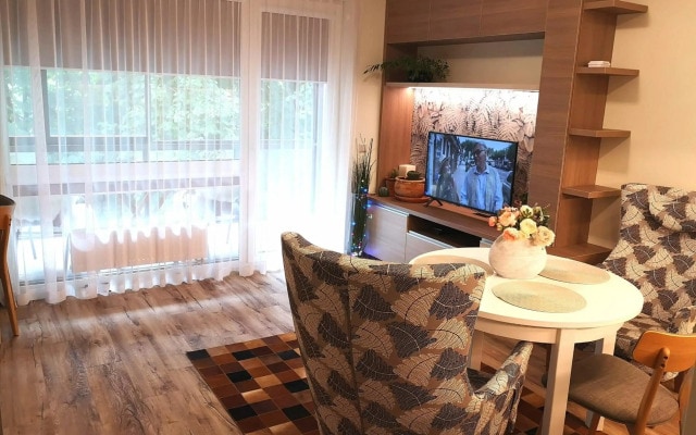 Apartment by the Linden trees