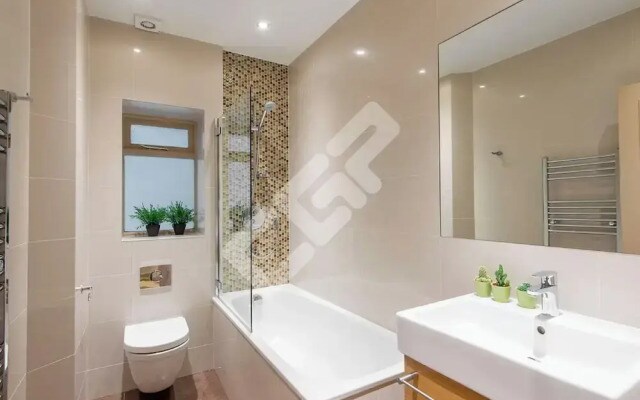 Chelsea - Draycott Place apartments by Viridian Apartments