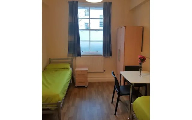 Bowden Court - Hostel