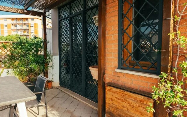 Sunset Apartment in Rome
