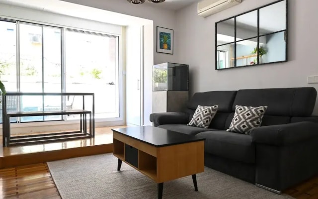 M Dfe51 Bonito Apartamento con Terraza en Chamar
