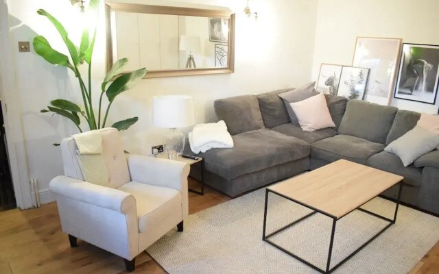 Spacious Studio in Central Location in Westminster