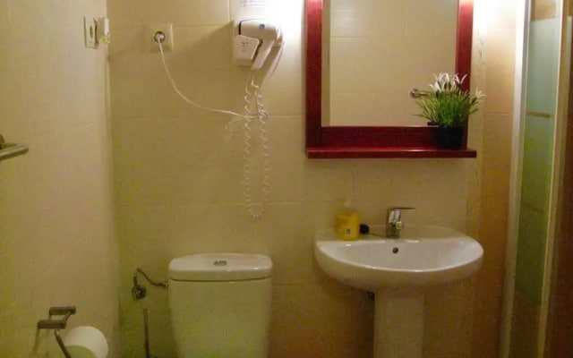 Hostal Tirso Plaza