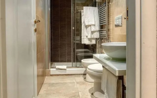 Trevi Qq Rooms