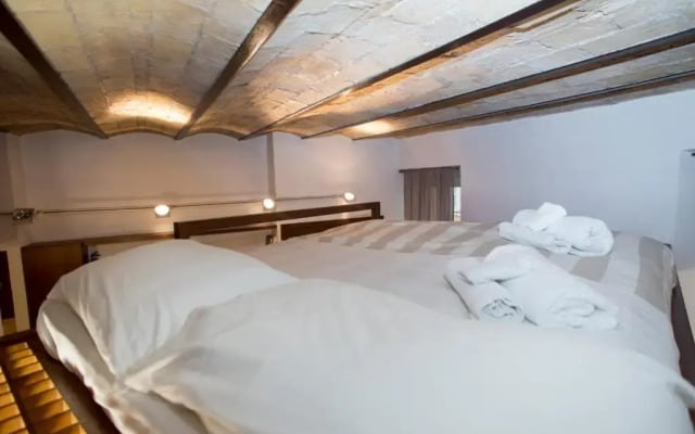 Trevi Fountain - Lovely Loft Apartment