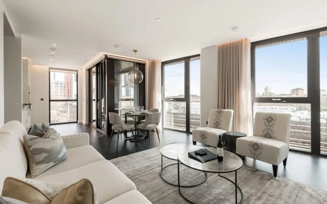 Thornes House Apartments