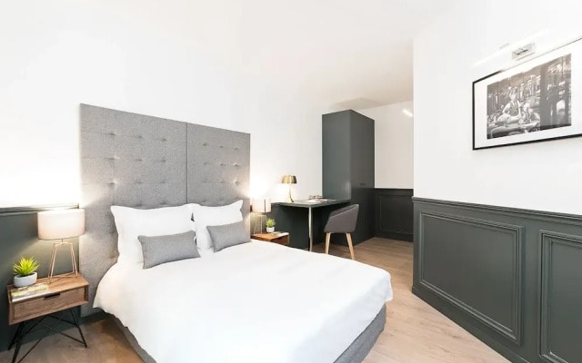 Luxury 3BDR République I by Livinparis