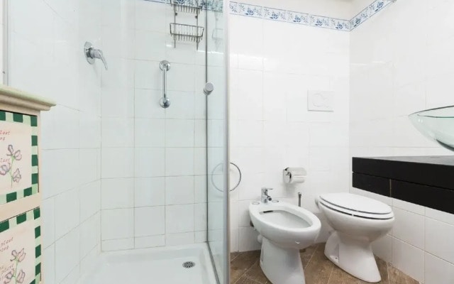 Sunny Apartment Navona Sq