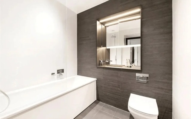 One Bedroom Apartment City View