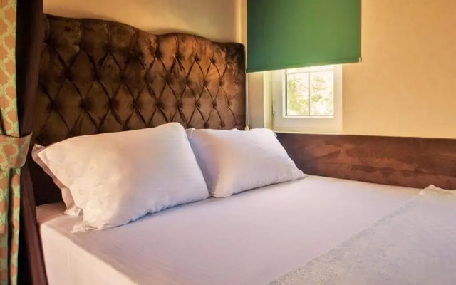 216 North Hotel & Wellness-Spa