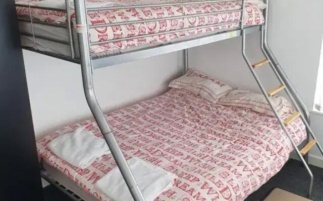 Furnished apartment for 12 guests