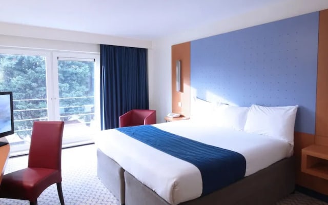 Ramada London North M1