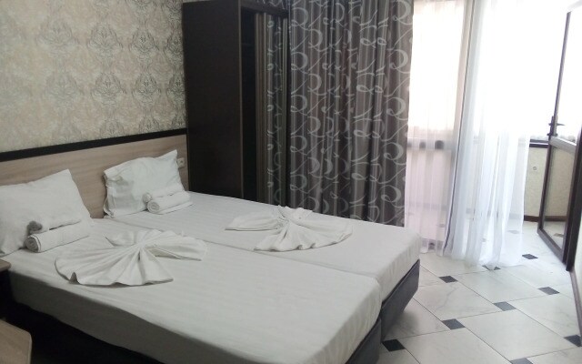 Shirak Guest House