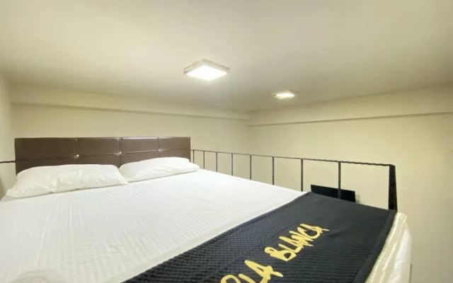 Central and Cozy Studio Flat Near Istiklal Street