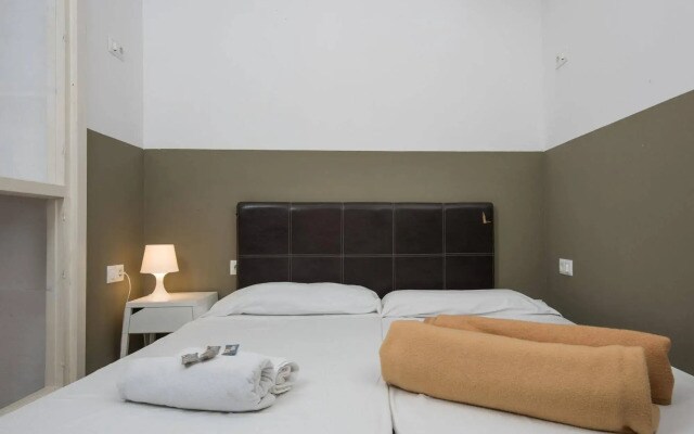 Feel Hostels City Center
