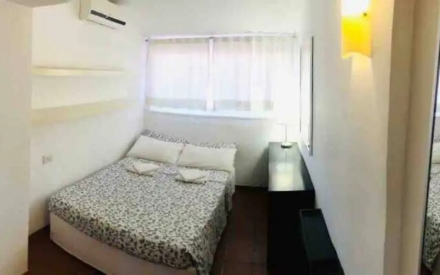 penthouse Papavero int21